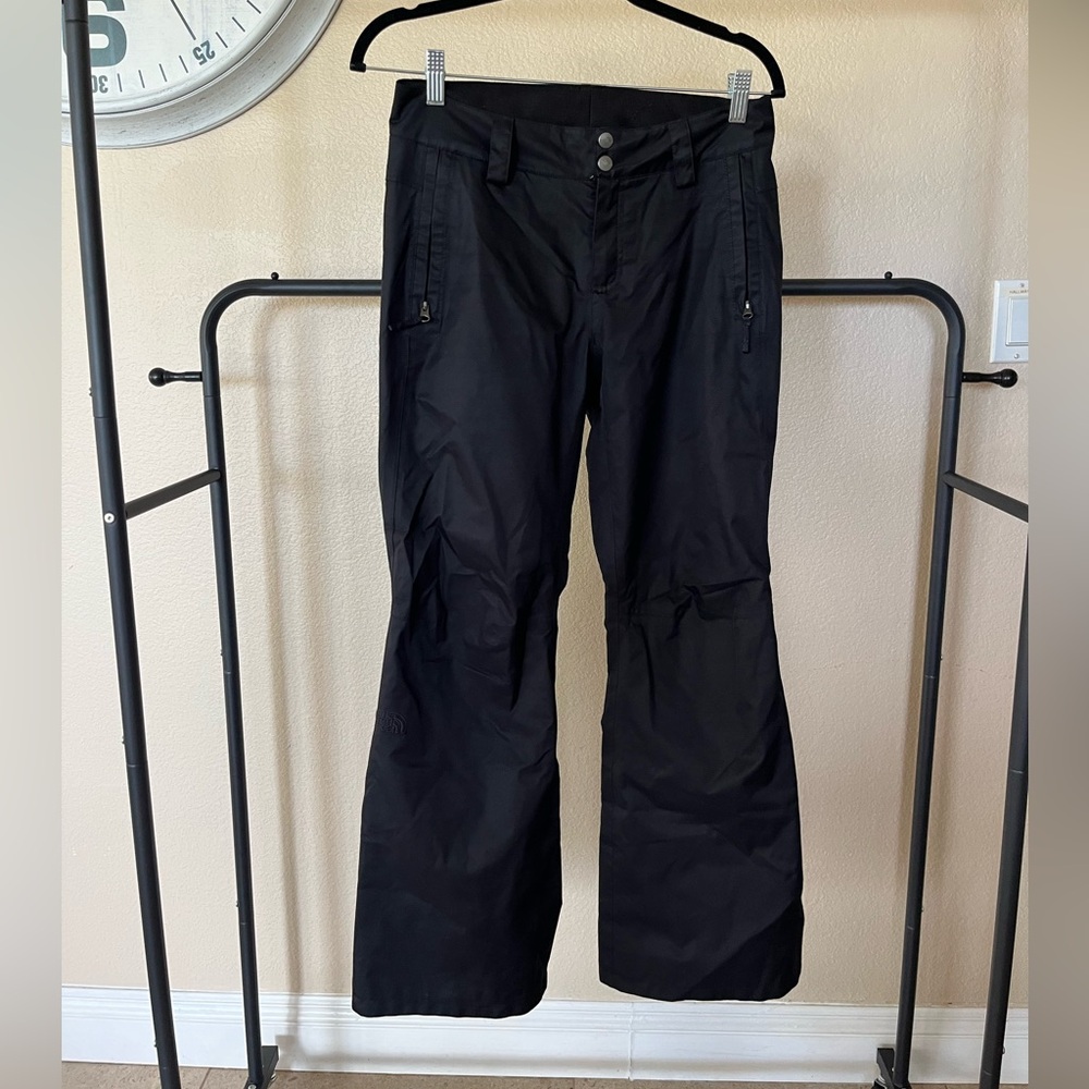 Women’s north face snow pants
